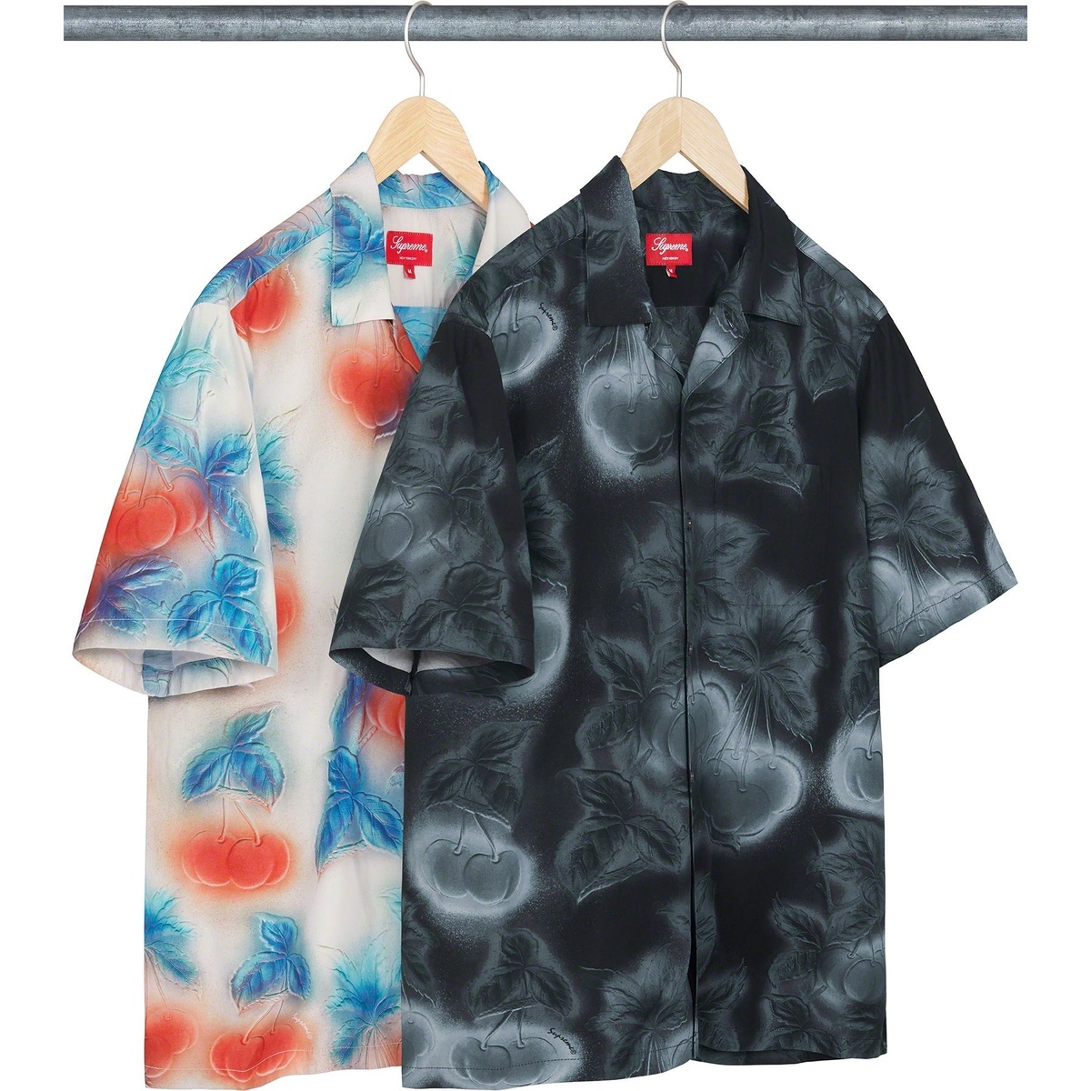 Cherries S/S Shirt - spring/summer 2023 - Supreme