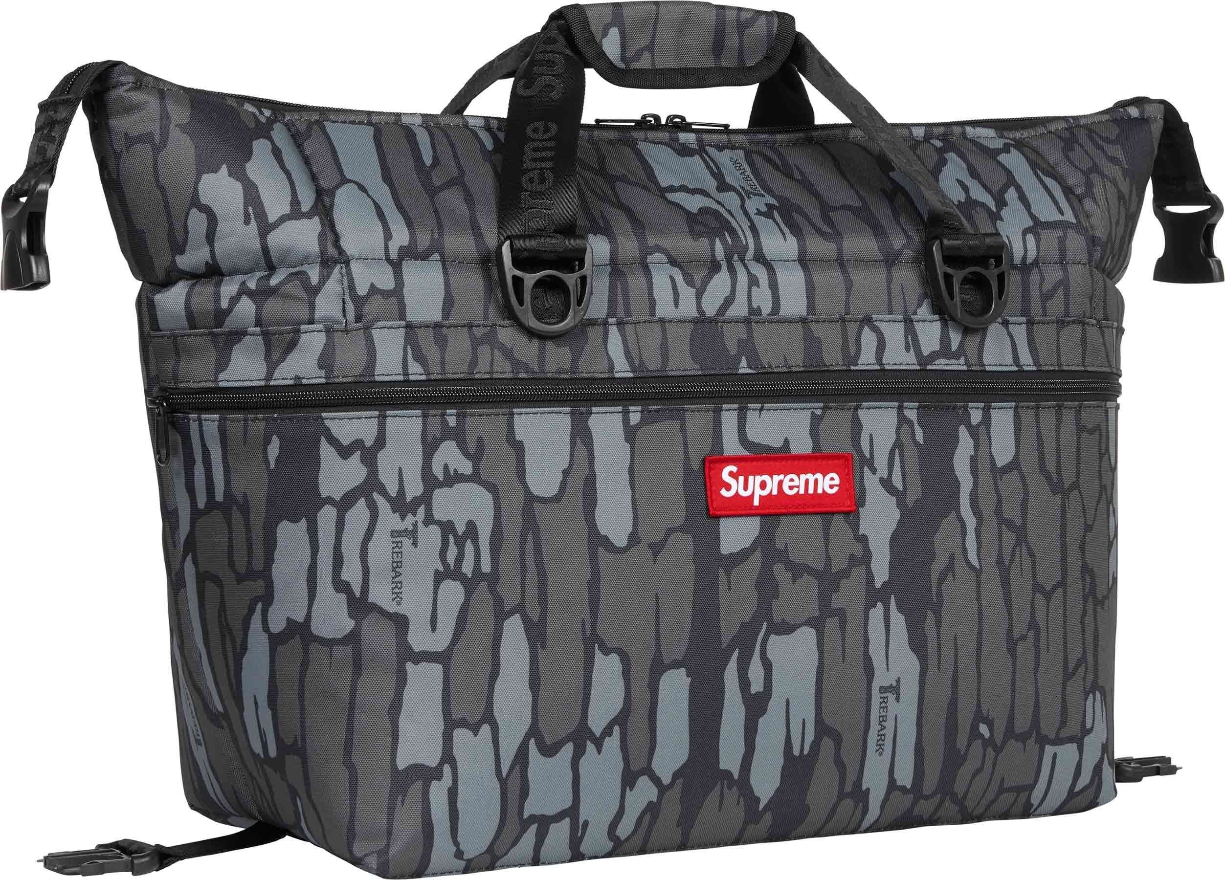 Supreme x Ao Cooler Bag シュプリーム　クーラーボックス Supreme AO 24-Pack Cooler Bag (SS24) - $128