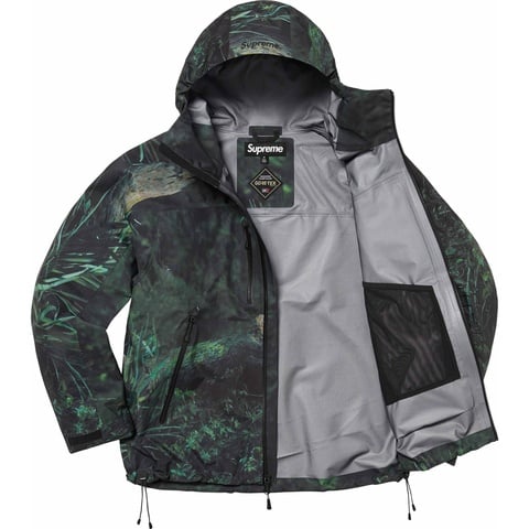 GORE-TEX Taped Seam Shell Jacket - Supreme