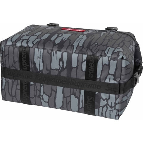 Supreme®/AO 24-Pack Cooler Bag - Supreme Supreme®/AO 24-Pack Cooler Bag - Supreme