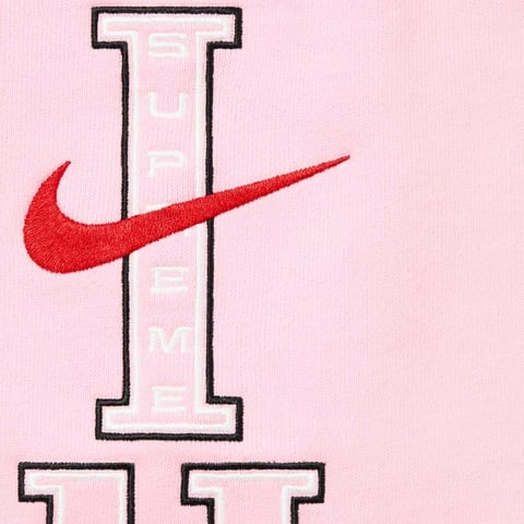 Supreme Supreme®/Nike® Hooded Sweatshirt - Light Pink