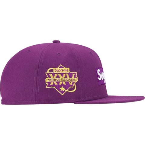 Championship Box Logo New Era® - Supreme