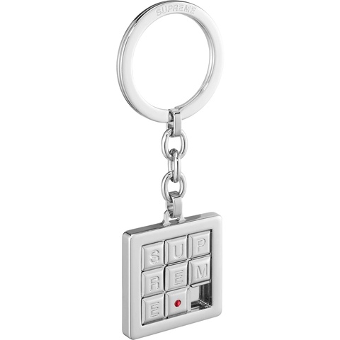 Puzzle Keychain - spring/summer 2025 - Supreme