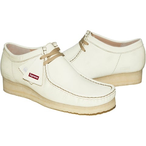 Supreme Supreme®/Clarks Originals® Reflective Wallabee® - Natural