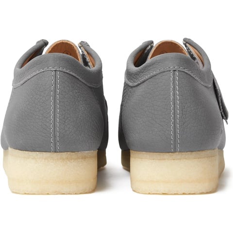 Supreme Supreme®/Clarks Originals® Reflective Wallabee® - Silver