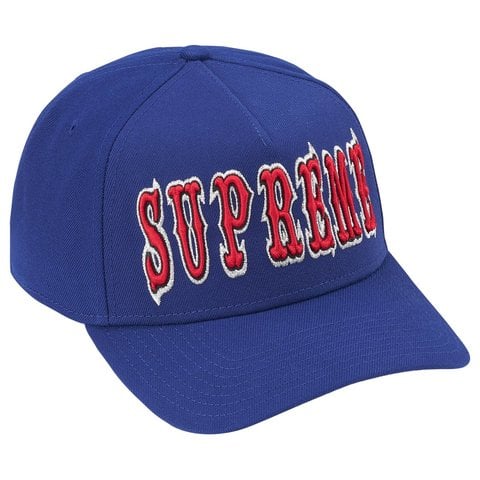 Supreme Gothic Outline Adjustable New Era® - Navy