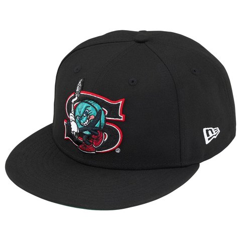 Supreme Supreme/SALEM New Era® - Black